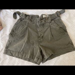 Anthropology Liza Utility Shorts size 27